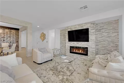 51 Via Di Mello, Henderson, NV 89011