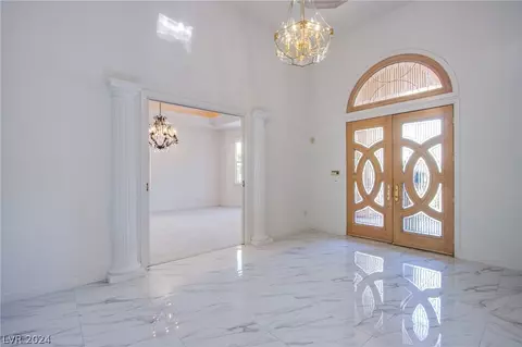 2951 Aruba Ct, Las Vegas, NV 89121
