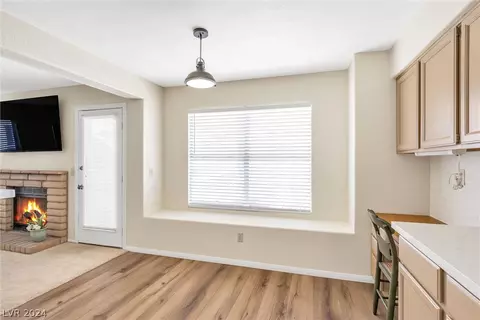 1821 Ruby Ln, Henderson, NV 89014 photo 6