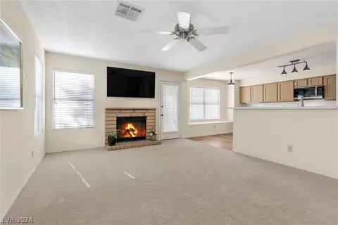 1821 Ruby Ln, Henderson, NV 89014 photo 5