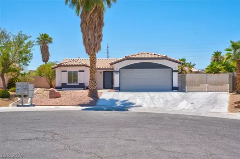 5219 Salmon Run Ct, North Las Vegas, NV 89031