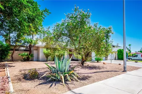 2746 Capistrano Ave, Las Vegas, NV 89121
