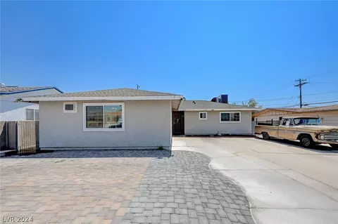 2708 Royal St, North Las Vegas, NV 89030