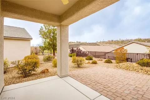 2550 Divine Sky Dr, Henderson, NV 89044