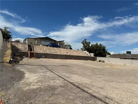 3222 E Russell Rd, Las Vegas, NV 89120