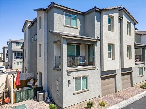 6964 Midnight Bronze St, North Las Vegas, NV 89086