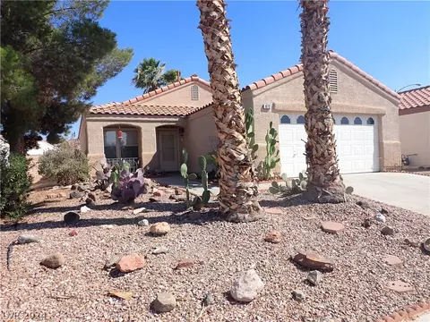 872 Adobe Flat Dr, Henderson, NV 89011
