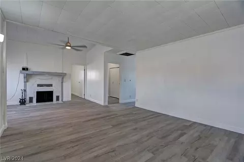 134 W Basic Rd, Henderson, NV 89015 photo 3