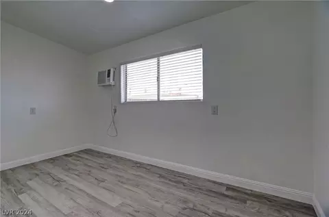 134 W Basic Rd, Henderson, NV 89015 photo 12