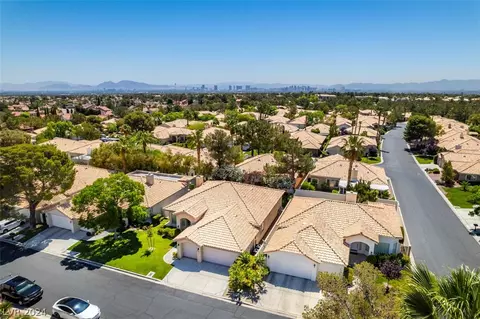 1616 Shadow Rock Dr, Las Vegas, NV 89117