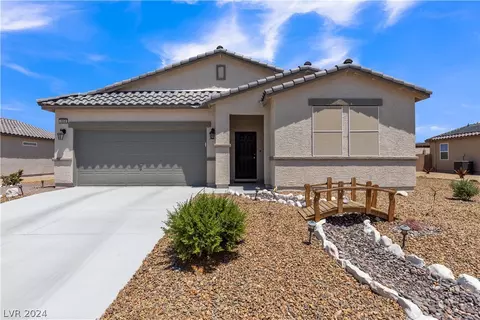 3558 E Malheur Ave, Pahrump, NV 89061