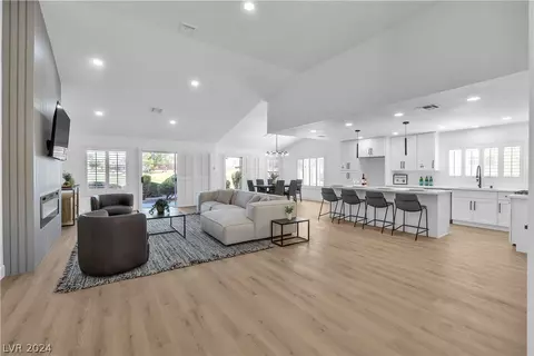 9505 Eagle Valley Dr, Las Vegas, NV 89134
