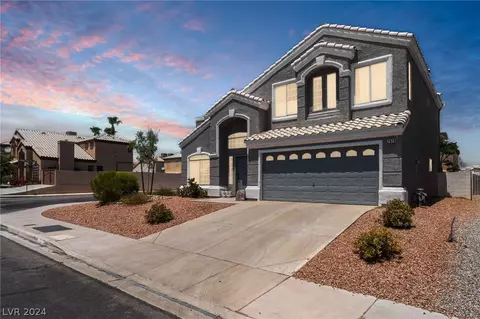 7914 W Gilmore Ave, Las Vegas, NV 89129
