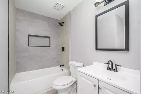 2240 Highpointe Dr #104, Laughlin, NV 89029 photo 30