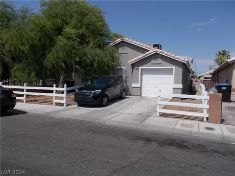 1869 Star Sapphire Ct, Las Vegas, NV 89106