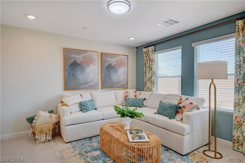  775 Esvons Passage St, Henderson, NV 89011 photo 6