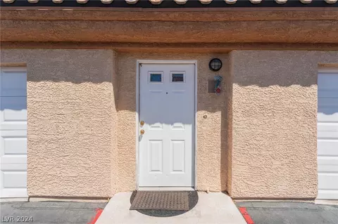 3608 Quetonia St #201, Las Vegas, NV 89108