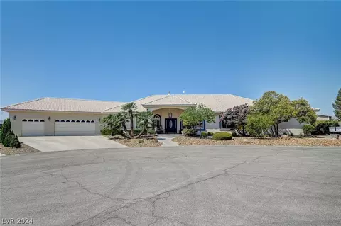 8785 Gagnier Blvd, Las Vegas, NV 89113