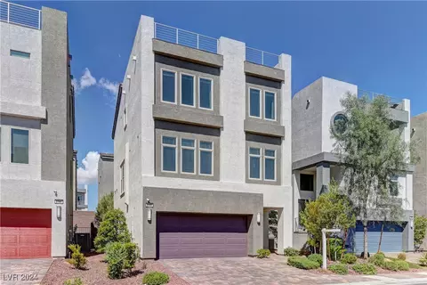 8135 Eaton Hill St, Las Vegas, NV 89113