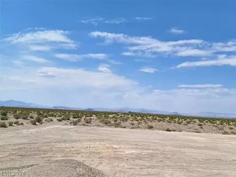 595 N Sandy Ln, Amargosa Valley, NV 89020