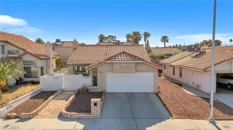 1055 Placerville St, Las Vegas, NV 89119