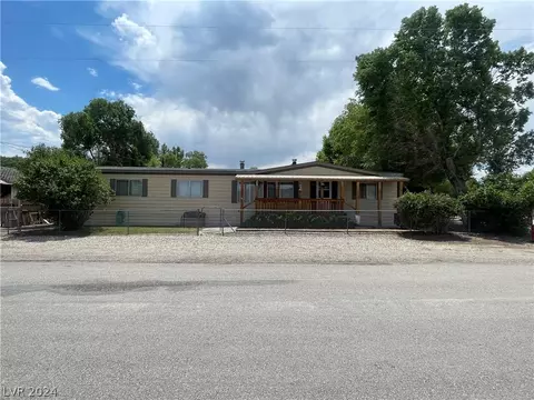 690 Stevens Ave, Ely, NV 89301