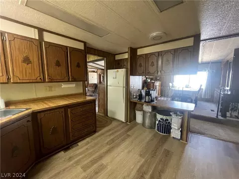 690 Stevens Ave, Ely, NV 89301 photo 13