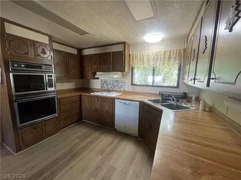 690 Stevens Ave, Ely, NV 89301 photo 12