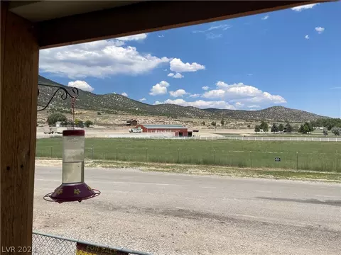 690 Stevens Ave, Ely, NV 89301 photo 3