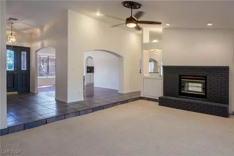 2721 Jim Hampton Ct, Las Vegas, NV 89117