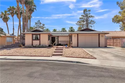 653 Pine Ridge Dr, Las Vegas, NV 89110