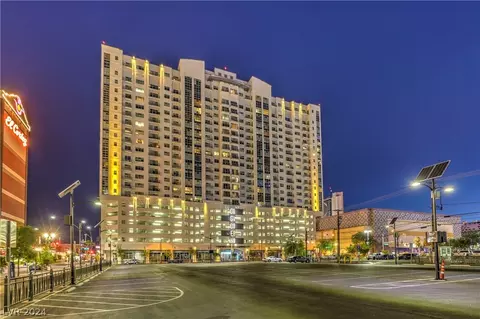 150 Las Vegas Blvd #1615, Las Vegas, NV 89101