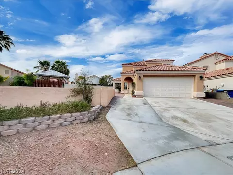 1820 Monte Alban Dr, North Las Vegas, NV 89031