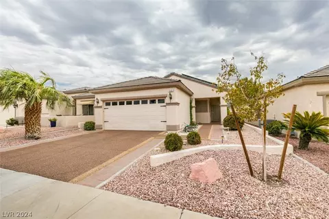 548 Kings Links St, Henderson, NV 89012