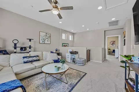Entry Way - 916 E Sunset Rd, Henderson, NV 89011 photo 4 of 4