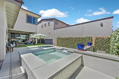 Exterior - 916 E Sunset Rd, Henderson, NV 89011 photo 5 of 13