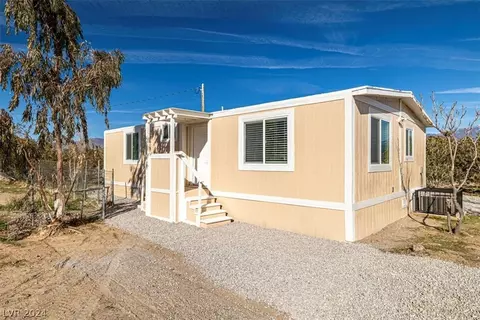 6811 N Mountain Vw, Pahrump, NV 89060