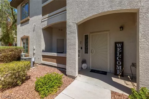 2305 W Horizon Ridge Pkwy #1212, Henderson, NV 89052