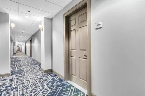 150 Las Vegas Blvd #1020, Las Vegas, NV 89101