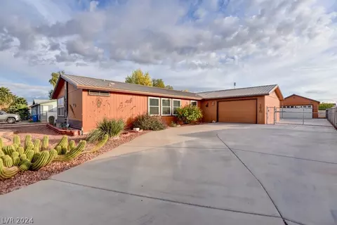235 E Alma Ave, Overton, NV 89040
