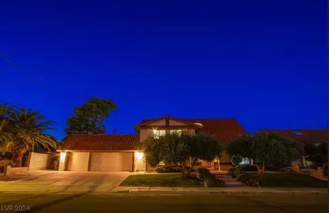 2308 La Solana Way, Las Vegas, NV 89102