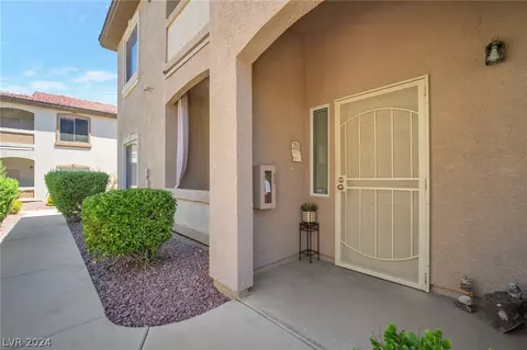 2305 W Horizon Ridge Pkwy #2513, Henderson, NV 89052