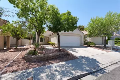 1832 Winners Cup Dr, Las Vegas, NV 89117