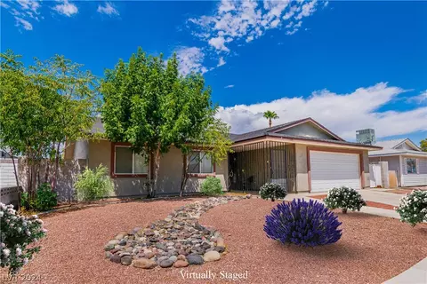 128 S Cimarron Rd, Las Vegas, NV 89145