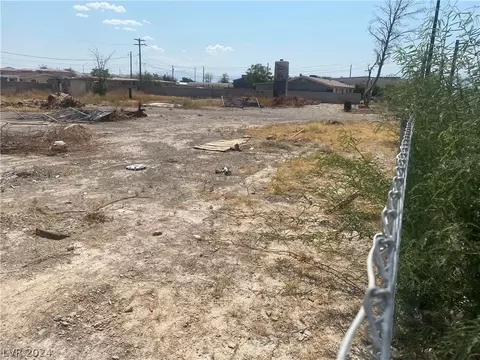 5113 E Carey Ave, Las Vegas, NV 89156