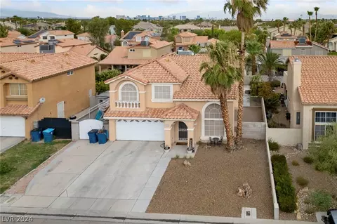 1564 Silver Falls Ave, Las Vegas, NV 89123
