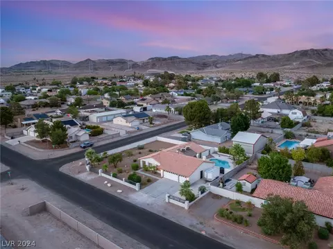 1920 Roan Rd, Henderson, NV 89002