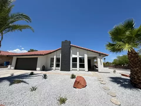 8700 Orvieto Dr, Las Vegas, NV 89117