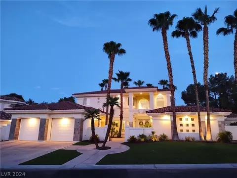 19 Sawgrass Ct, Las Vegas, NV 89113
