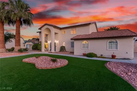 5645 W Alexander Rd, Las Vegas, NV 89130